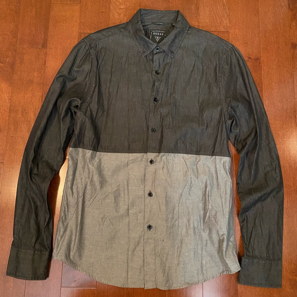 GUESS Men’s Botton Down Shirt (Gray)